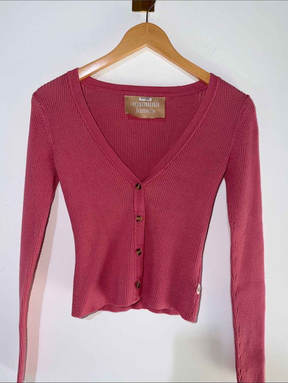 Araminta James Women's Rose Pink Ribbed V-Neck Button Cardigan size xsmall